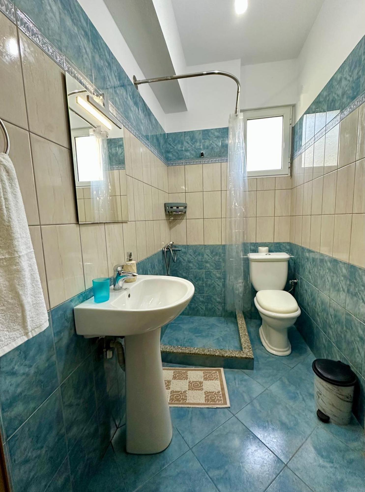 Fane'S Apartments Himare Luaran gambar